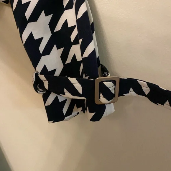 Vertigo Paris Black and White Houndstooth Coat - Picture 4 of 4